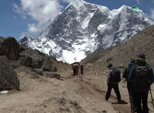 Trekking Vs Hiking