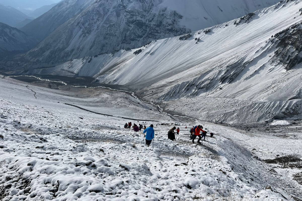 annapurna-circuit-october-vs-december