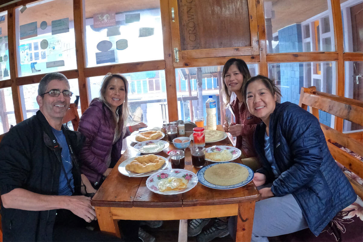 Annapurna Circuit Trek with Guide