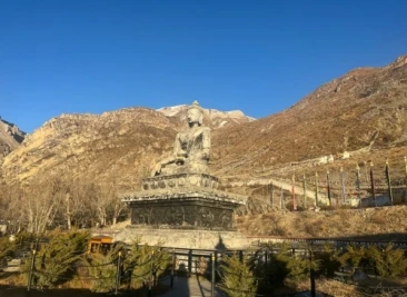 Buddha statue