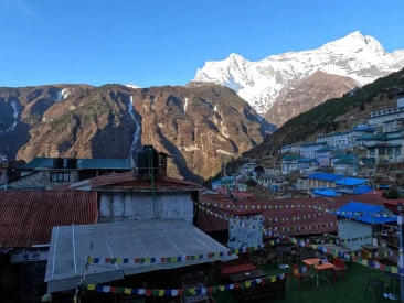 exploring namche bazaar