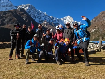 Group Picture while descending