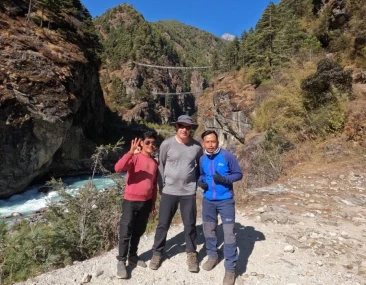 Dudh Koshi River gorge