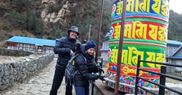 trekkers in phakding