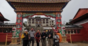 trekkers in tengboche monastery